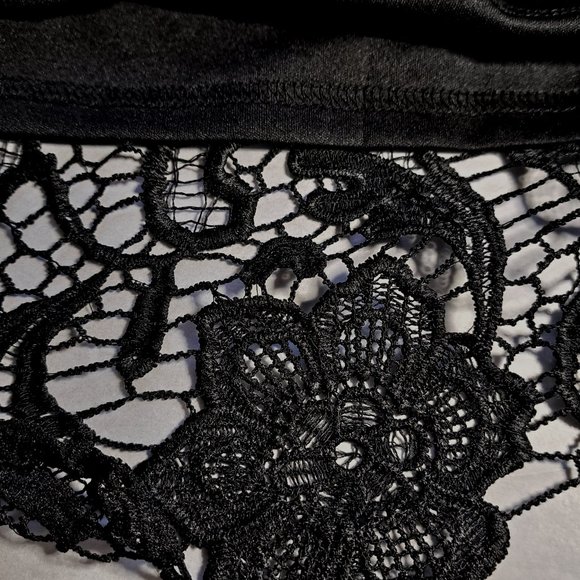 MOLLY BRACKEN NWT LACE Skirt Sz Medium ELASTIC WAIST lined OFFICE FORMAL BLACK - Picture 6 of 13
